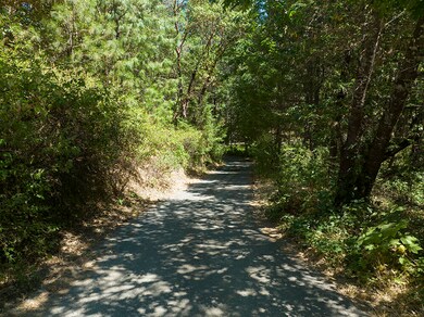 2 paved driveway