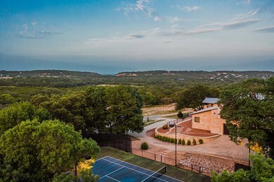 644 Northwood Hills Dr, Fredericksburg, TX 78624 - photo 3