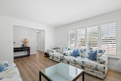 03-Family Living Room