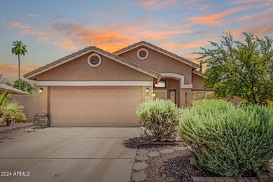 533 N Joshua Tree Ln, Gilbert, AZ 85234 - photo 2