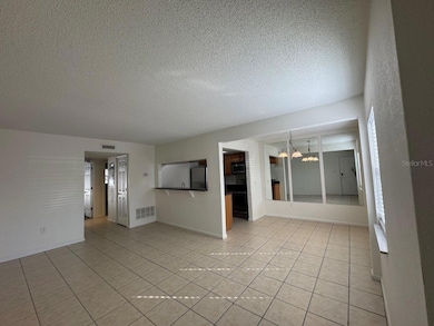 113 E Smith St unit 5, Orlando, FL 32804 - photo 3