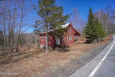 01-50 Dartmouth Rd-1