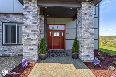 02-Exterior_IMG_2273