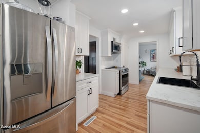 12-2127McClellanSt_12