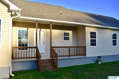 2121 Cottonville Rd, Grant, AL 35747 - photo 6