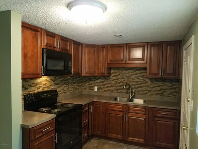 8018 Eaton Ave, Jacksonville, FL 32211 - photo 7