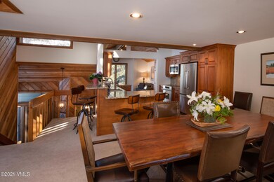 Dining/Kitchen