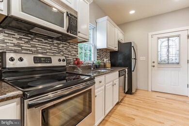 220 56th Place NE, Washington, DC 20019 - photo 7