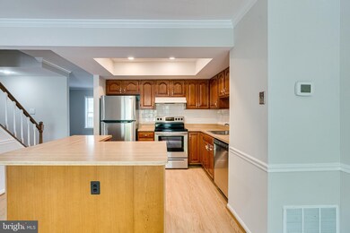 9614 Blake Ln, Fairfax, VA 22031 - photo 4