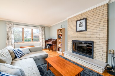 839 N Fordham Ave unit 2, Aurora, IL 60506 - photo 4