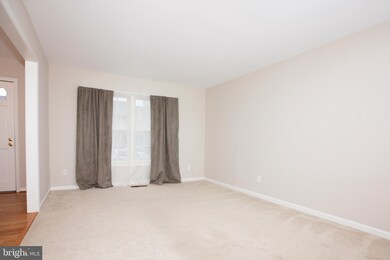 8428 Willow Forge Rd, Springfield, VA 22152 - photo 5