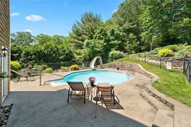 191 Orchard Woods Dr, Saunderstown, RI 02874 - photo 6