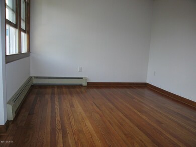 35 Cos Cob Ave unit Rear Apt, Cos Cob, CT 06807 - photo 6