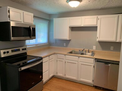 3394 Briggs Rd, Columbus, OH 43204 - photo 7