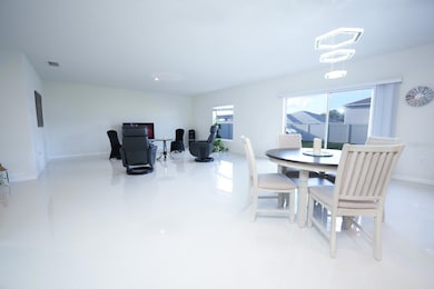 458 Hamlet Loop, Davenport, FL 33837 - photo 2