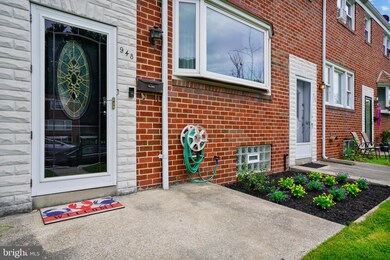 948 Circle Dr, Halethorpe, MD 21227 - photo 2