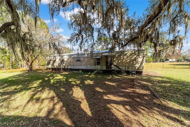 17053 NE 148th Terrace Rd, Fort Mc Coy, FL 32134 - photo 3