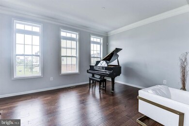 43299 Mitcham Square, Ashburn, VA 20148 - photo 3