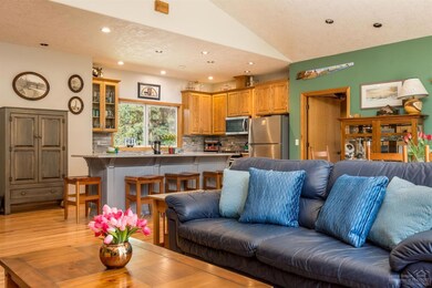 16935 Covina Rd, Bend, OR 97707 - photo 4