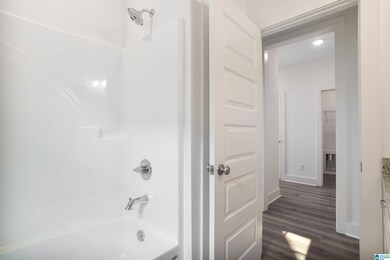 152 Shiloh Creek Dr, Calera, AL 35040 - photo 4