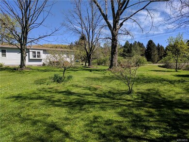 11191 Scotch Rd, Freedom, NY 14065 - photo 4