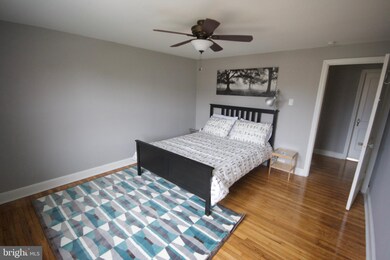 25 E Lynbrook Rd, Darby, PA 19023 - photo 7