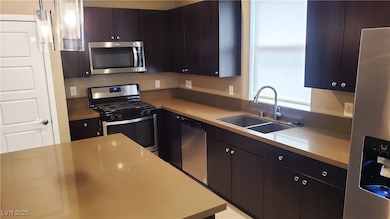 11256 Rainbow Peak Ave unit 212, Las Vegas, NV 89135 - photo 4