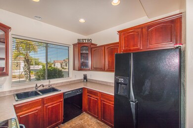 05 Kitchen
