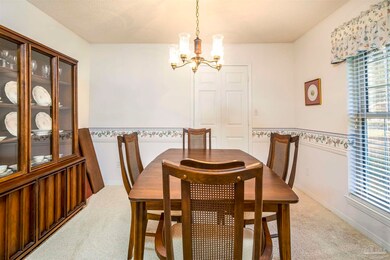 Formal DR and breakfast table area off K