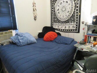 583 Johnstone St, Perth Amboy, NJ 08861 - photo 7