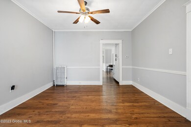 1017 Baker Ave-14