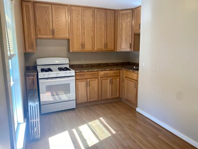 19 Perkins St, Concord, NH 03301 - photo 4