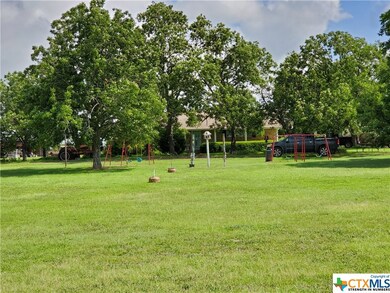 1360 E Big Elm Rd, Troy, TX 76579 - photo 4