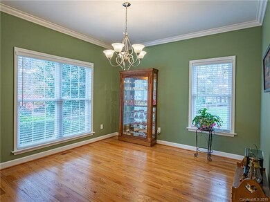 304 Brookmeade Dr, Statesville, NC 28625 - photo 4