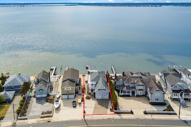 Front Aerial 2 with outline
