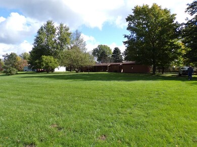 8566 N Wilhelm Rd, La Porte, IN 46350 - photo 7