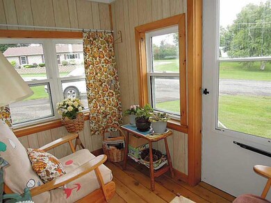 Sunroom.