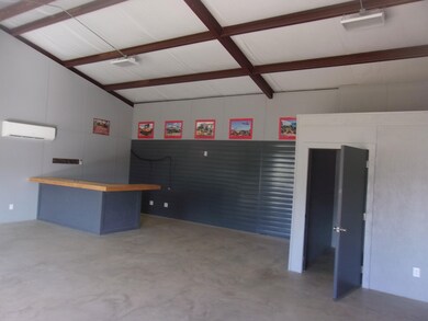 1202 Bessemer Ave, Llano, TX 78643 - photo 7