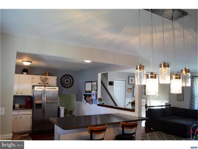 525 Garrick Rd, Hockessin, DE 19707 - photo 2