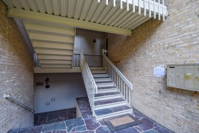 5260 Crossbow Cir Cave Spring-large-002-