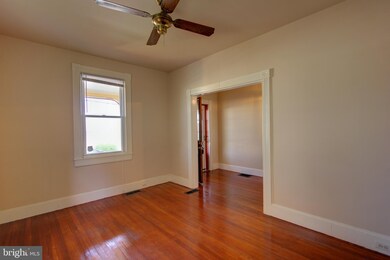78 Mellor Ave, Catonsville, MD 21228 - photo 4