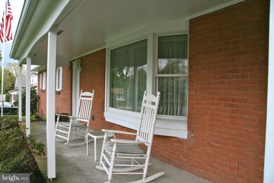 16625 Johnson Dr, Williamsport, MD 21795 - photo 3