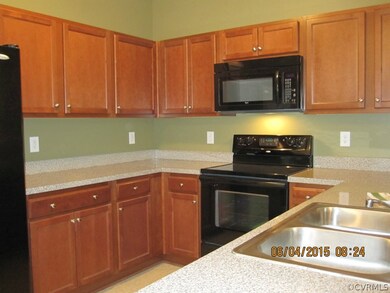 232 Patriots Village Dr unit 1, West Point, VA 23181 - photo 2