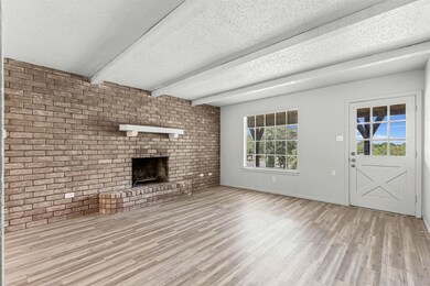 2530 E US Highway 377 unit 16, Granbury, TX 76049 - photo 3