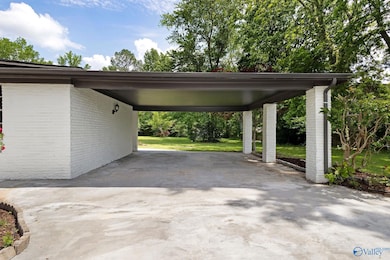 6002 Doc Sandlin Rd, Huntsville, AL 35811 - photo 6