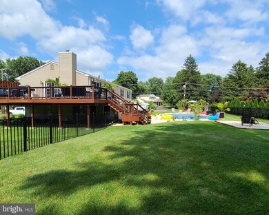 10 Cherokee Rd, Doylestown, PA 18901 - photo 3