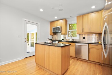 12 Cross St Greenwich CT 06831-print-041