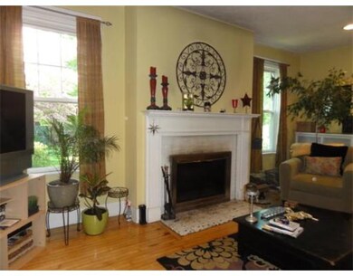 127 Summer St unit 127, Waltham, MA 02452 - photo 4