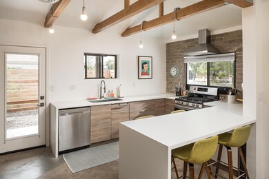 Kitchen 1