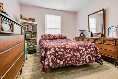 2642 Pinewood Blvd (4)